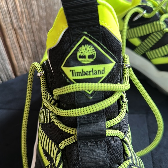 Timberland tennis shoes size 8 - Picture 3 of 4
